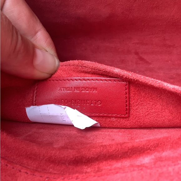 YVES SAINT LAURENT GO OUT CLUTCH🌹🌹🌹 - Picture 7 of 16